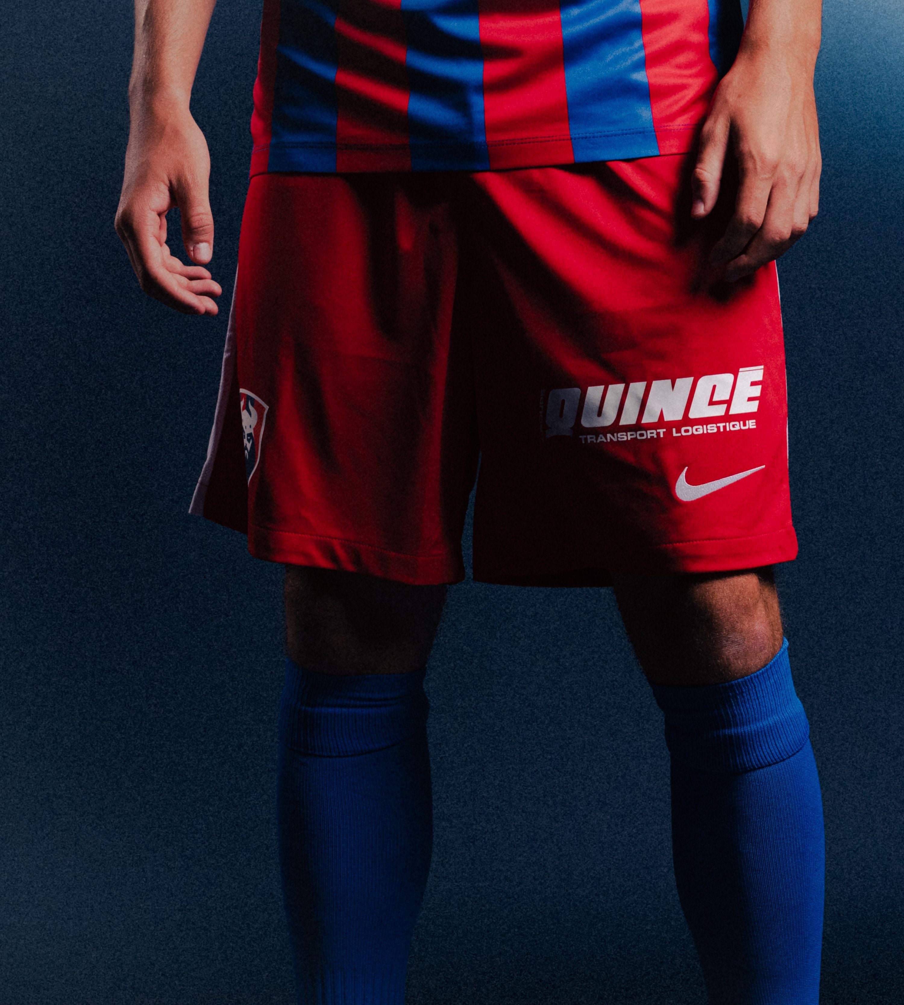 Short Domicile 26-27